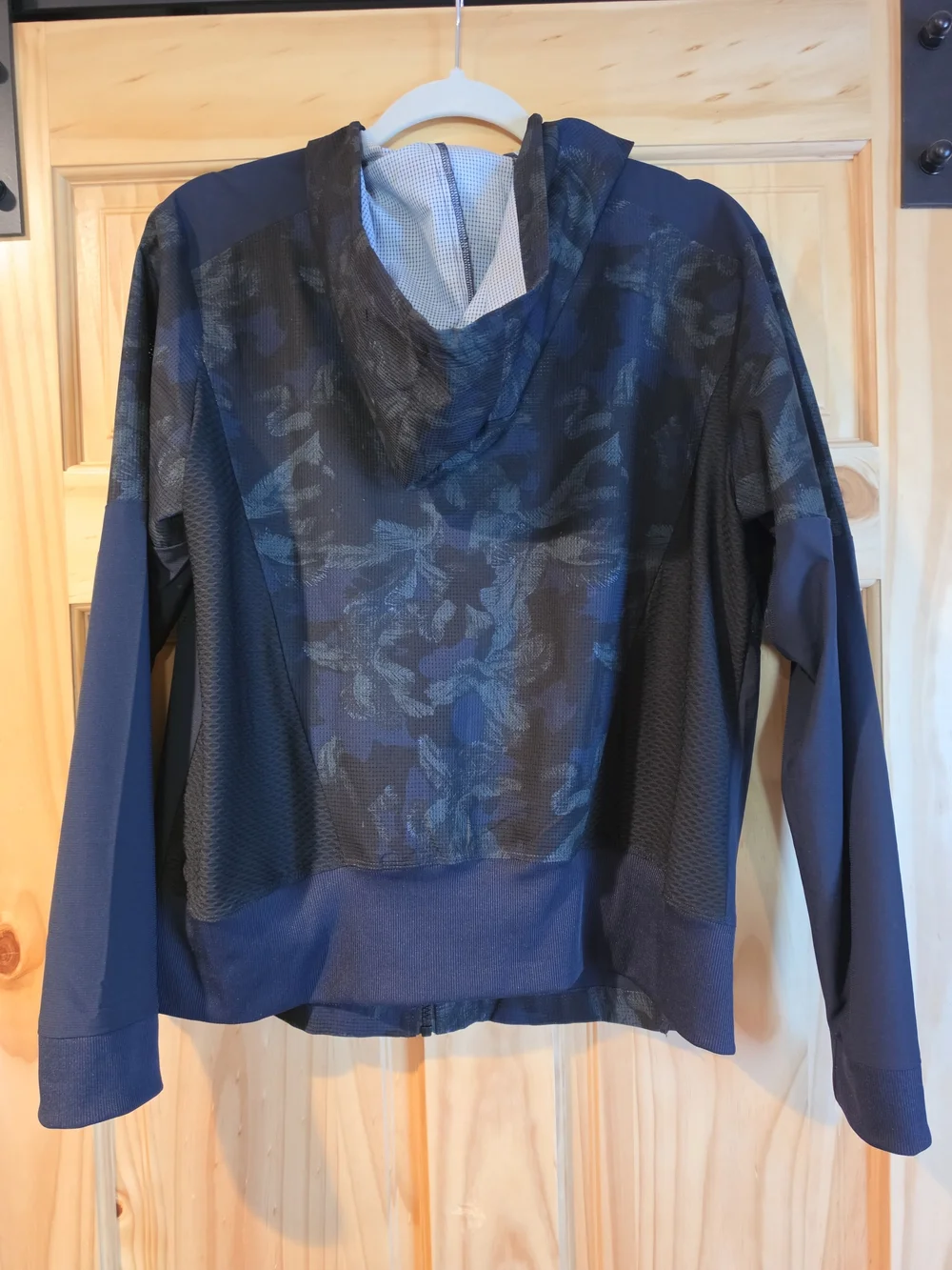 NWOT Evening Paradise Mesh Jacket (Large) - Picture 2 of 3